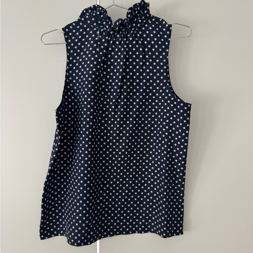J. Crew Navy and White Sleeveless Polka Dot 100% Silk Size 8 in great condition - Picture 3 of 4
